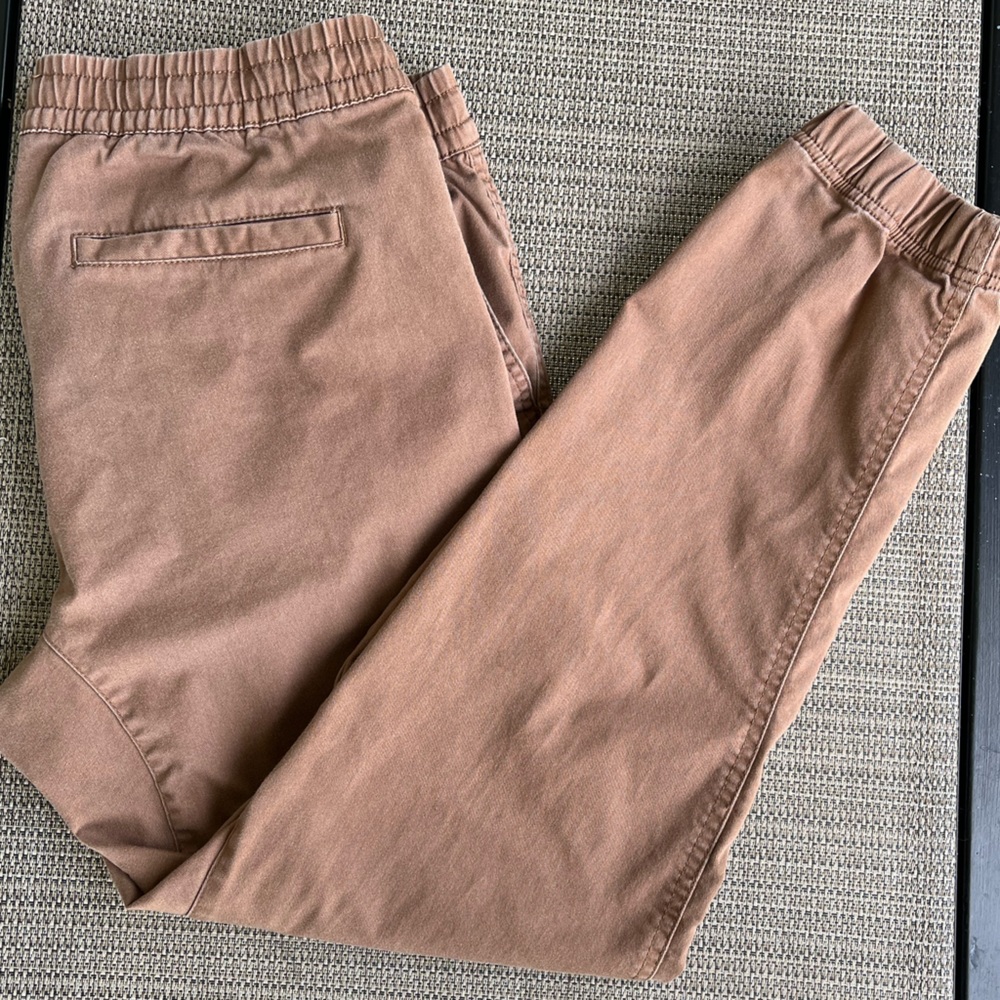 Retrofit Men’s Cargo Joggers
